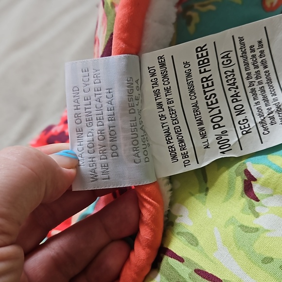 Carousel Designs Coral Floral Bedding 4 piece Set - Picture 7 of 8